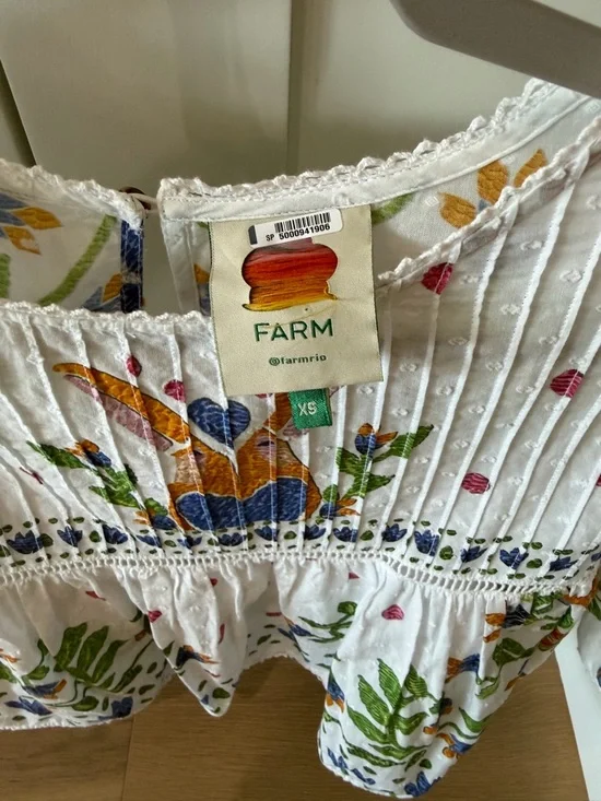 FARM Rio White Embroidered Floral Flutter-Sleeve Top - Picture 3 of 3